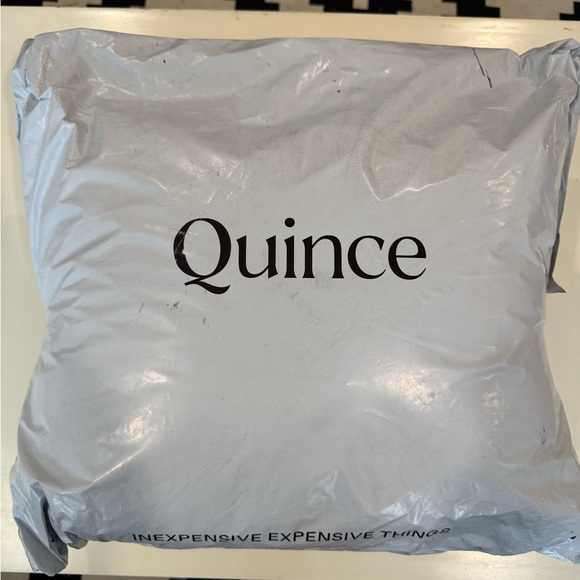 Quince Charcoal Puffer Jacket - Picture 5 of 5